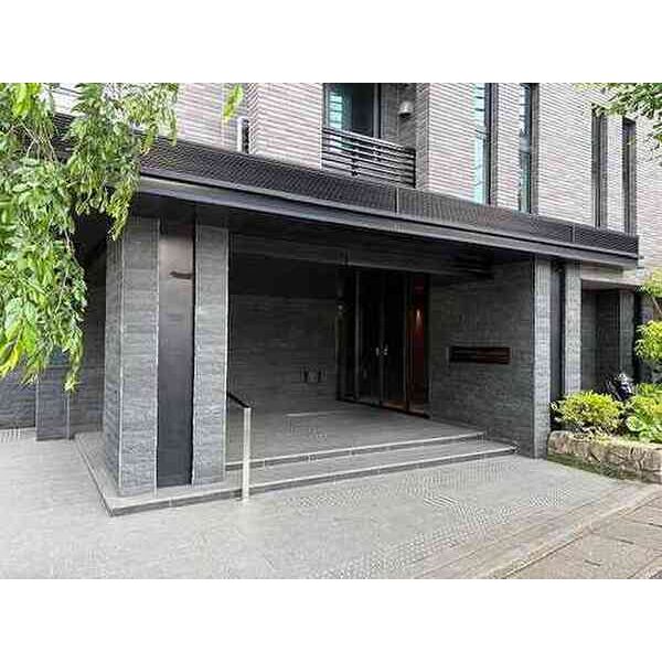 ライオンズ嵯峨天龍寺若宮 西の邸の外観2枚目