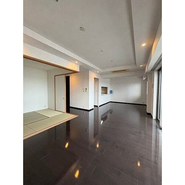 サンクタス四条烏丸スティーロレジデンスの室内写真5枚目