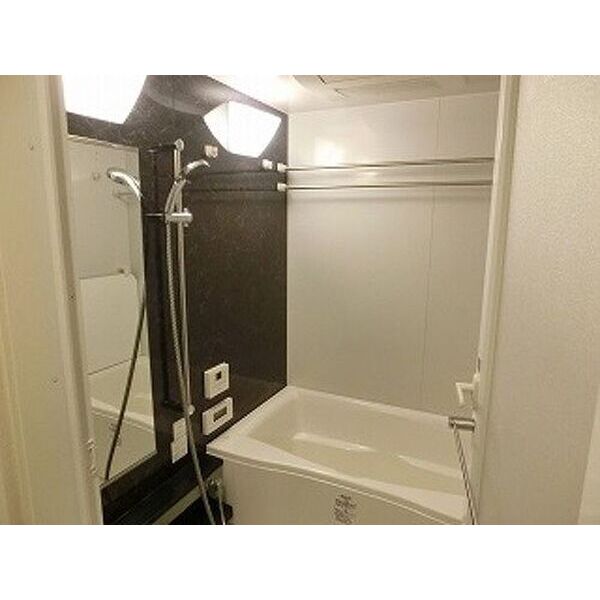 プレサンスロジェ四条大宮駅前の室内写真3枚目