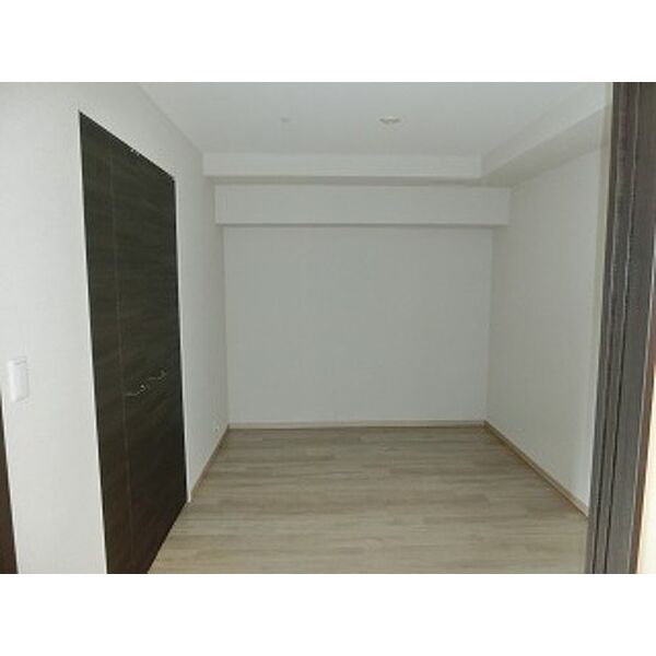 プレサンスロジェ四条大宮駅前の室内写真10枚目