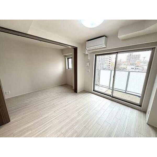 プレサンスロジェ天王寺真田山公園の室内写真1枚目