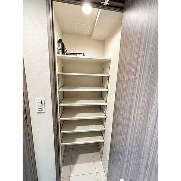 プレサンスロジェ天王寺真田山公園の室内写真10枚目