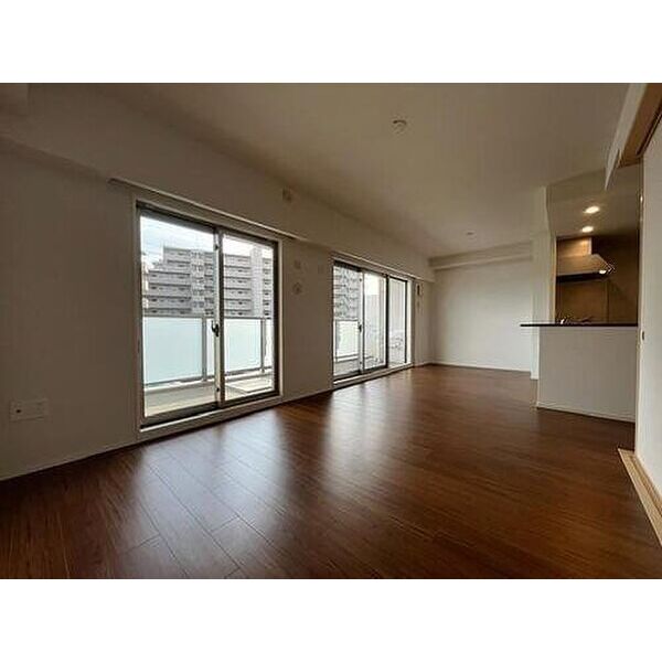 ライオンズ南千里佐竹台グランハート スカイヴィラの室内写真1枚目