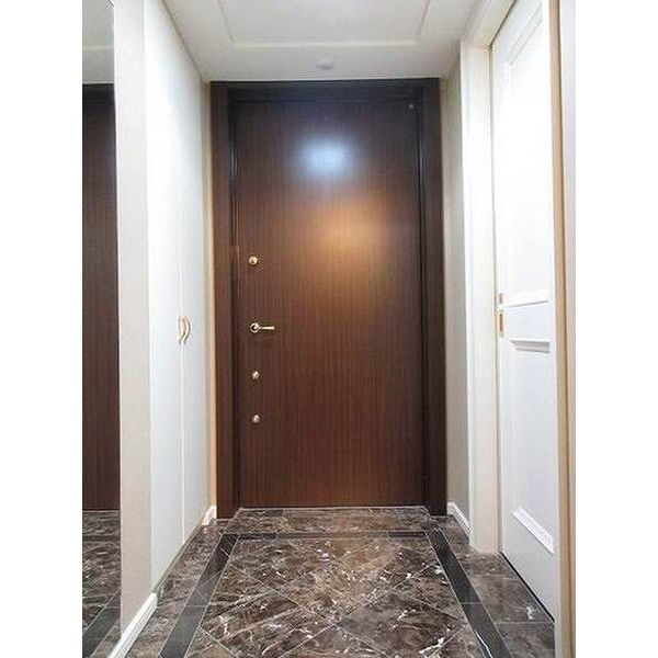 グランフロント大阪オーナーズタワーの室内写真6枚目