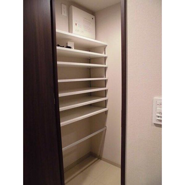 北浜ミッドタワーの室内写真10枚目