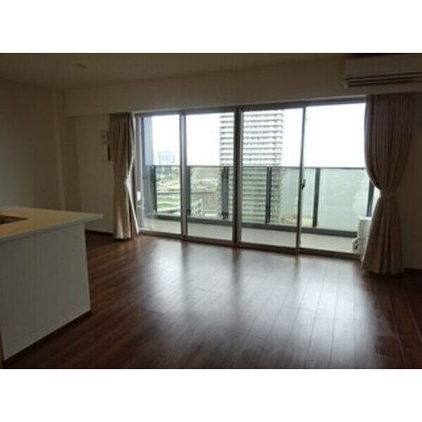 クレヴィアタワー神戸ハーバーランドの室内写真1枚目