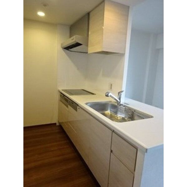 クレヴィアタワー神戸ハーバーランドの室内写真2枚目