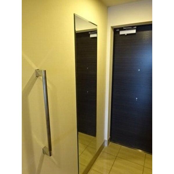 クレヴィアタワー神戸ハーバーランドの室内写真6枚目