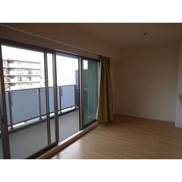 メイツブラン・ヴェリテ若江岩田の室内写真1枚目