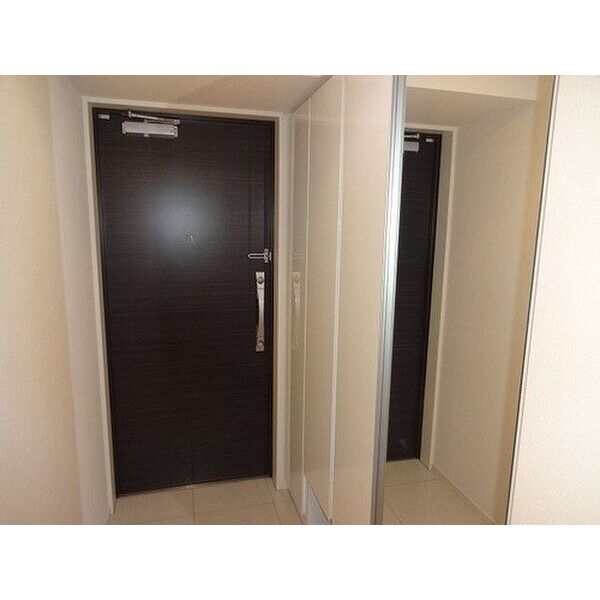 メイツブラン・ヴェリテ若江岩田の室内写真6枚目