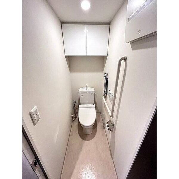 ジオ グランデ梅田の室内写真5枚目