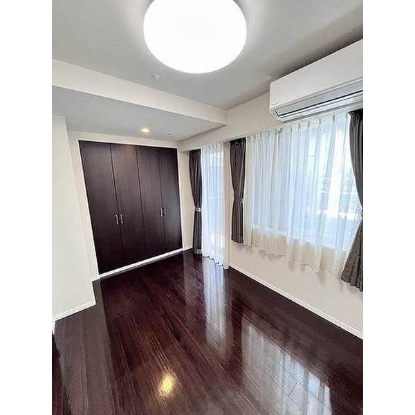 ジオ グランデ梅田の室内写真9枚目