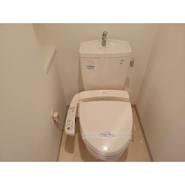 コスモプレミアムベイ大阪の室内写真6枚目