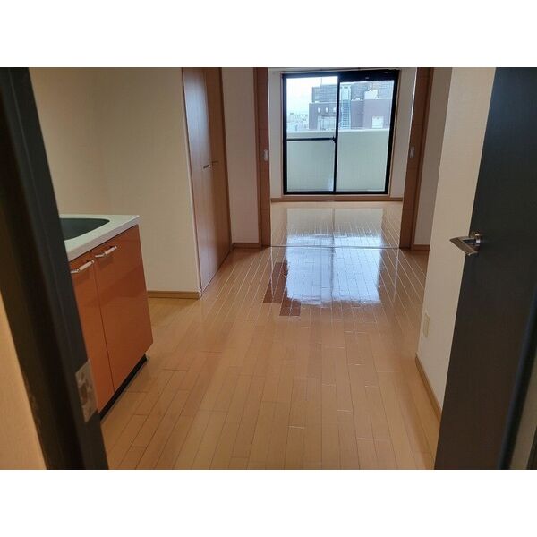 コスモプレミアムベイ大阪の室内写真2枚目