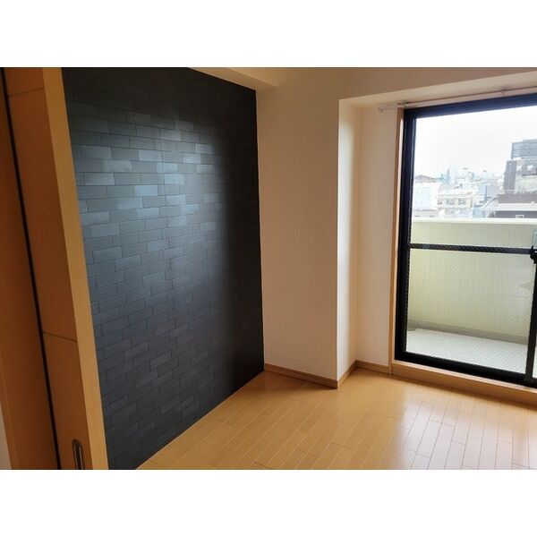 コスモプレミアムベイ大阪の室内写真1枚目