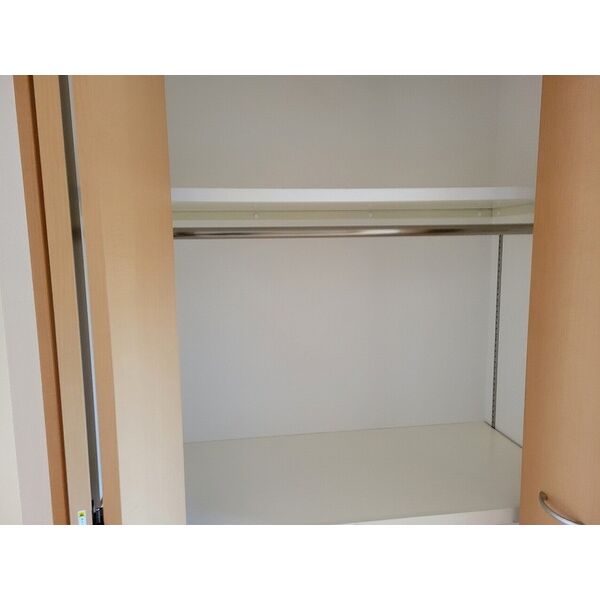 コスモプレミアムベイ大阪の室内写真7枚目