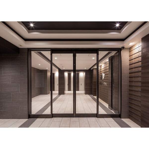 ワールドアイ京橋NORDの外観4枚目