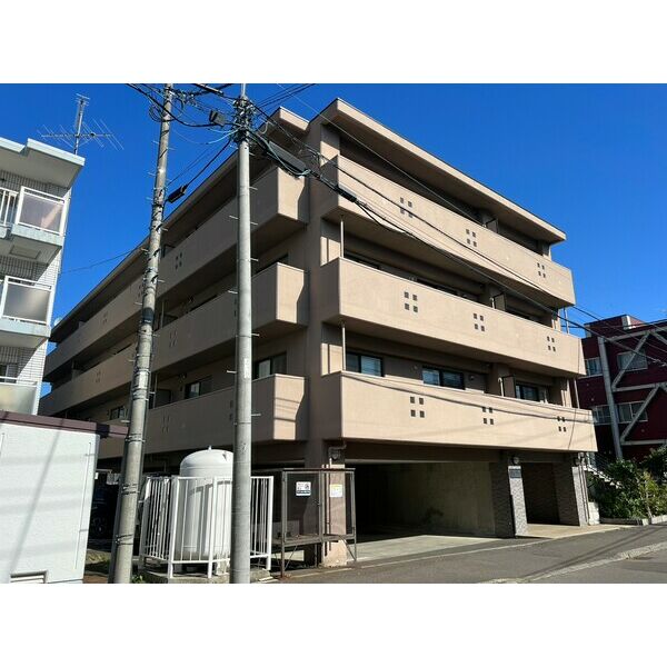 ラグジュカムズ 画像1