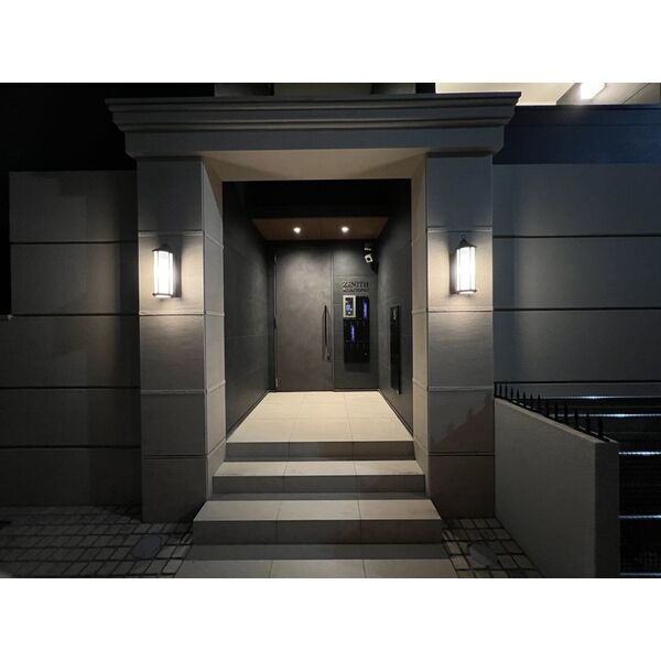 ゼニス北城内の外観4枚目