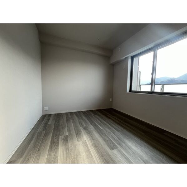 ジオタワー宝塚グランレジスの室内写真6枚目