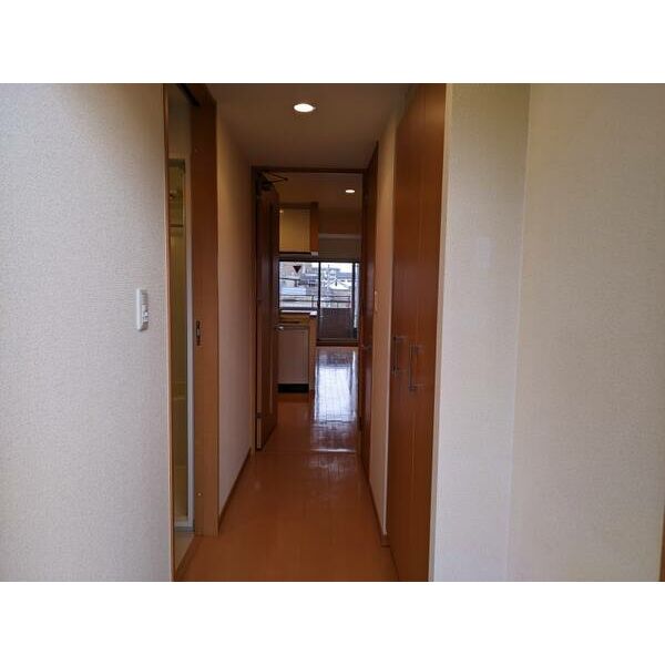 クリスタルグランツ西大路三条の室内写真2枚目