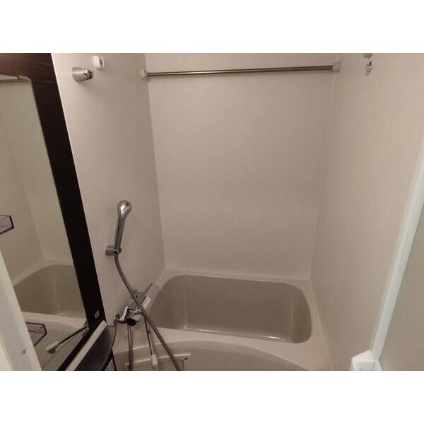 レジデンス神戸ヴェルノの室内写真13枚目