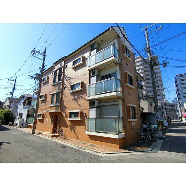 BUILDING