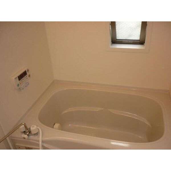 クロワール Aの室内写真2枚目