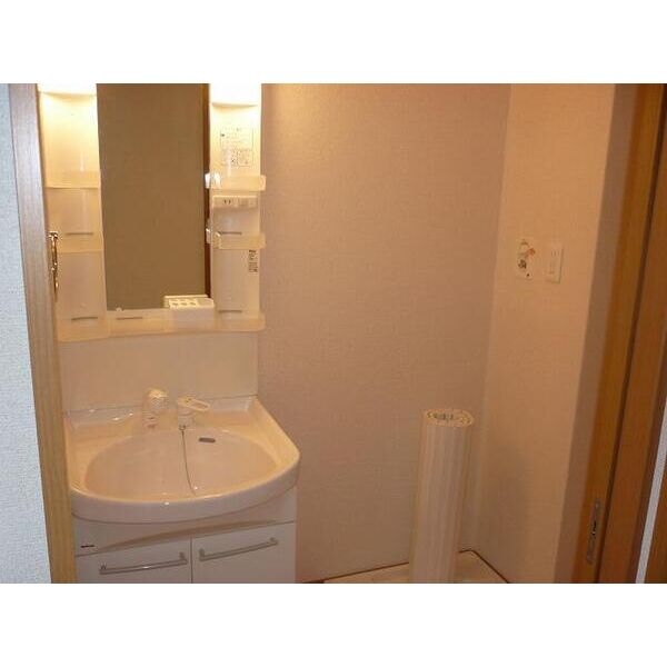 クロワール Aの室内写真3枚目