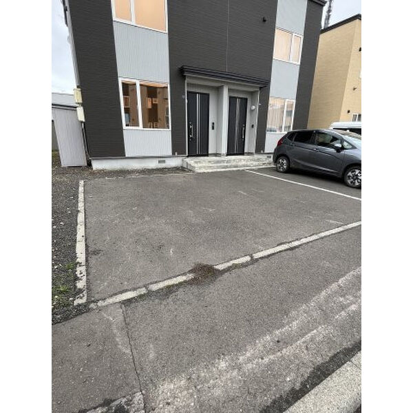 屯田9条10丁目テラスハウスB 画像2