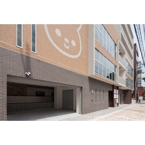 ラビットビルの外観2枚目