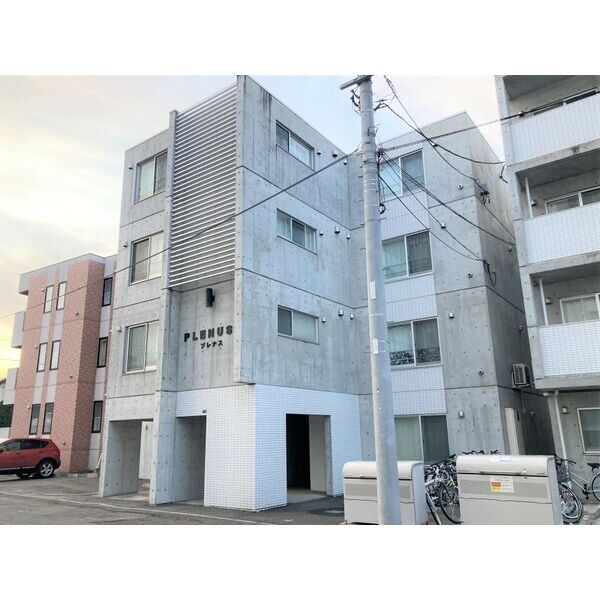 リアプロマンション外観