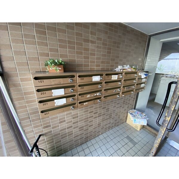 メゾンエクレーレ北37条 画像2