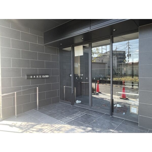 レーベン長岡天神CRESISTの外観2枚目