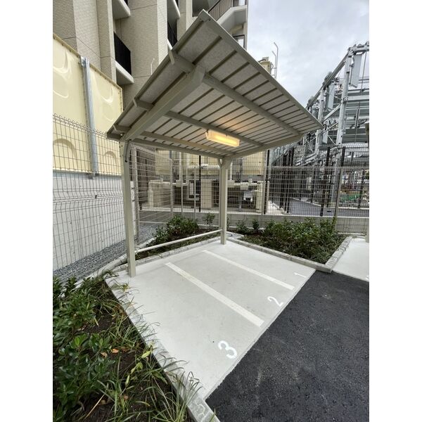 レーベン長岡天神CRESISTの外観5枚目