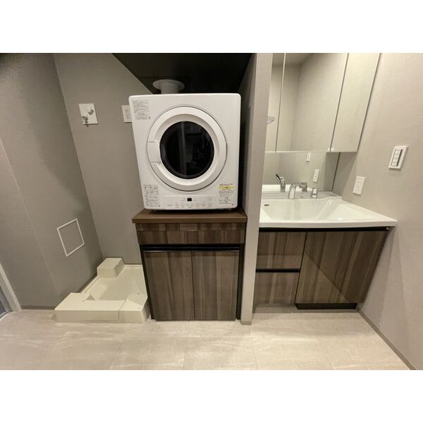 レーベン長岡天神CRESISTの室内写真4枚目