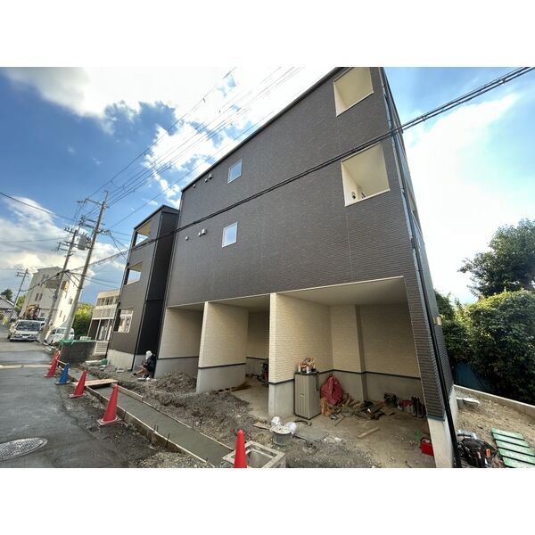 ジーメゾン渚元町クレサスの外観2枚目