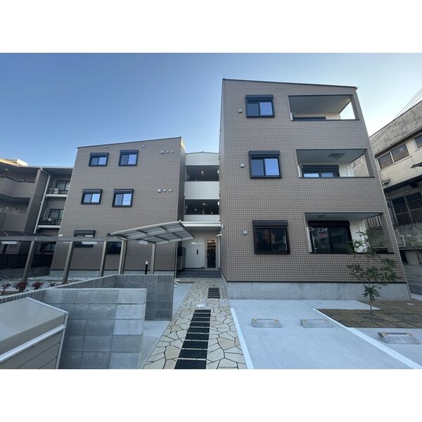 シエーナ楠葉ジェミオスの外観2枚目