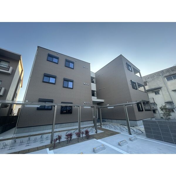 シエーナ楠葉ジェミオスの外観3枚目