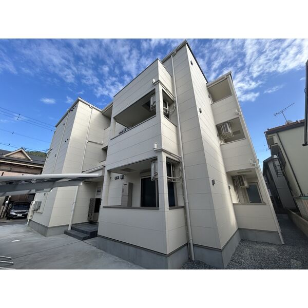 ジーメゾン山科ジュミエの外観3枚目