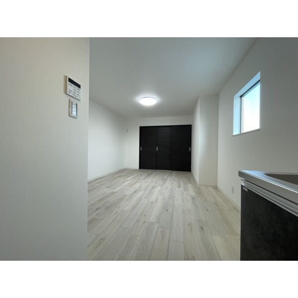 エステイトE神戸城が山の室内写真1枚目