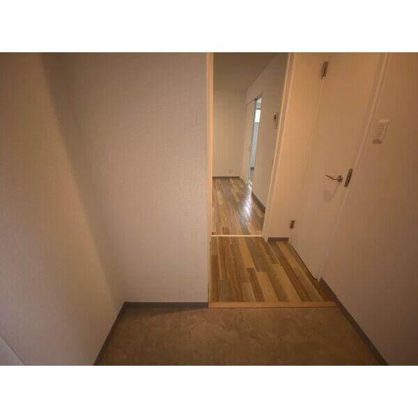 クリエオーレ諸口Iの室内写真9枚目