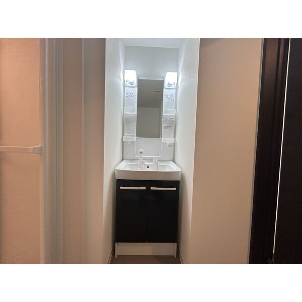 ジーメゾン東本町エルカーサの室内写真3枚目