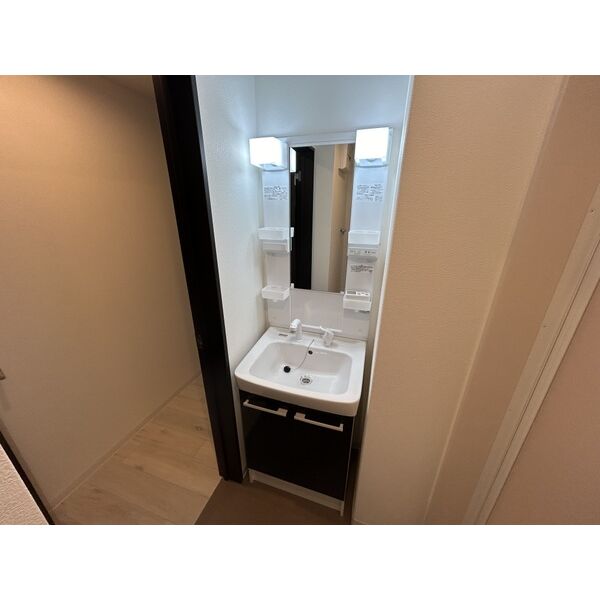 ジーメゾン渚元町クレサスの室内写真2枚目