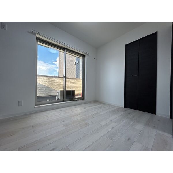 ジーメゾン渚元町クレサスの室内写真8枚目