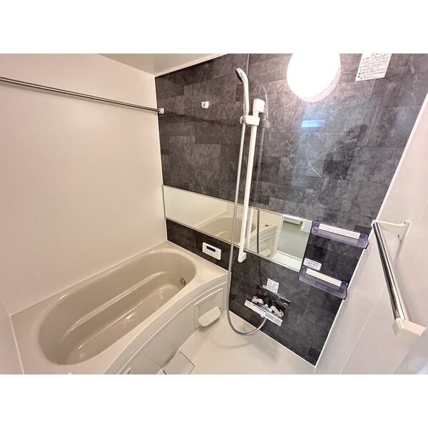 ココングランジュール川西小花 ☆フリーレント相談可能!の室内写真7枚目