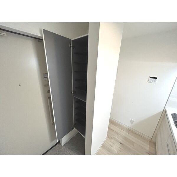 ココングランジュール川西小花 ☆フリーレント相談可能!の室内写真9枚目