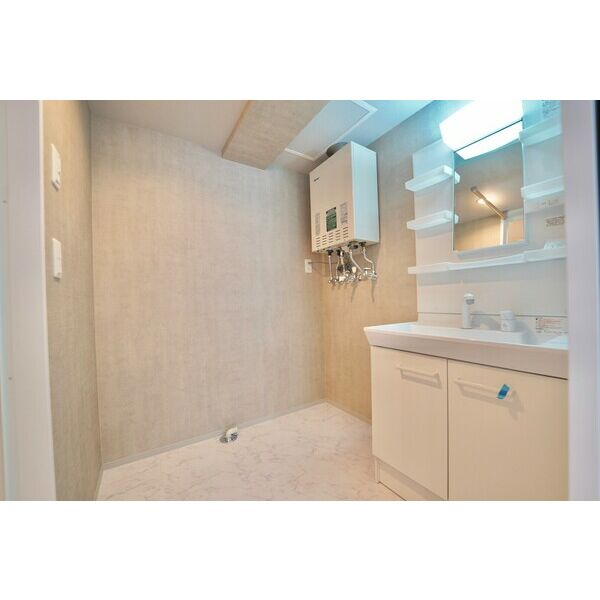 CG HOMES 南11条 画像12