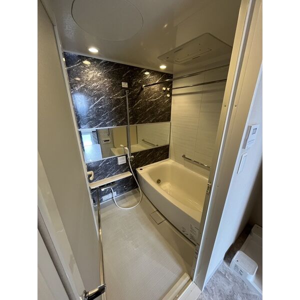 なんばグランドマスターズタワーの室内写真3枚目