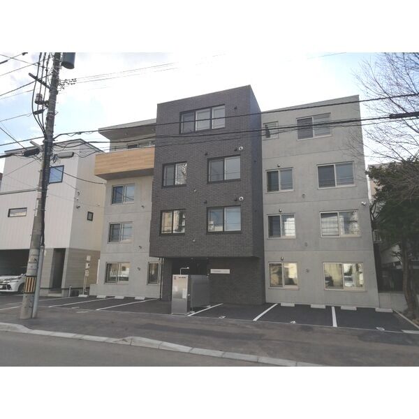 リアプロマンション外観